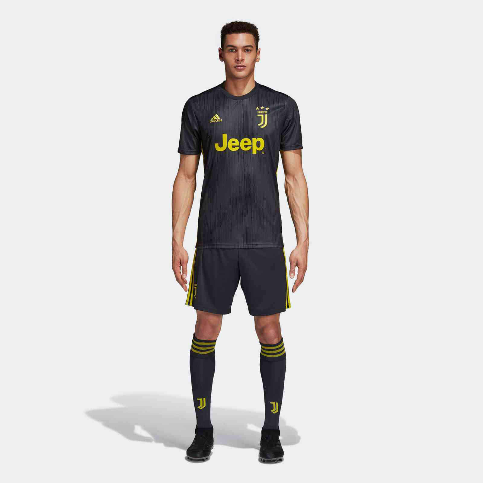 juventus away third kit
