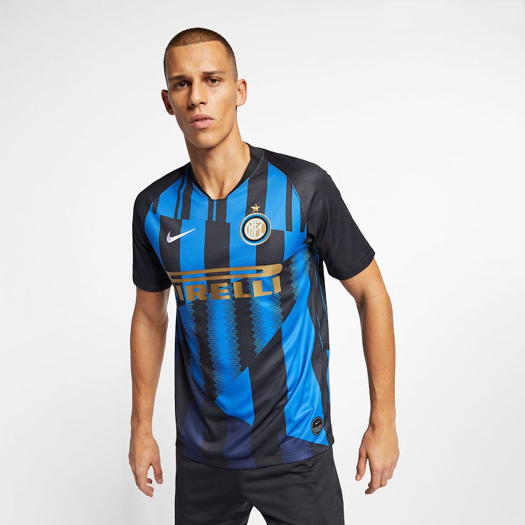 arsenal nike mash up kit