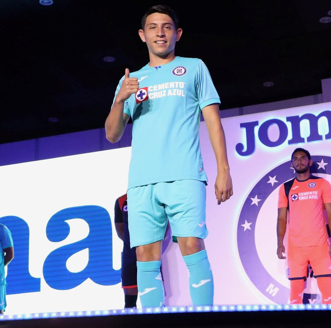cruz azul third jersey